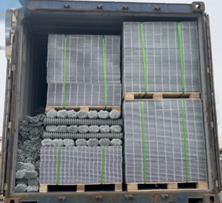 33 gabion box packed with pallet